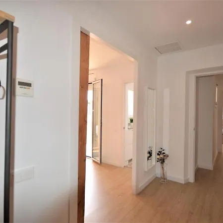 Moderno 4 Pers., Wifi, A.a., En El Corazon De - Es-89-79 * Castello  D'Empuries