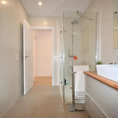 Appartement Moderno 4 Pers., Wifi, A.a., En El Corazon De - Es-89-79